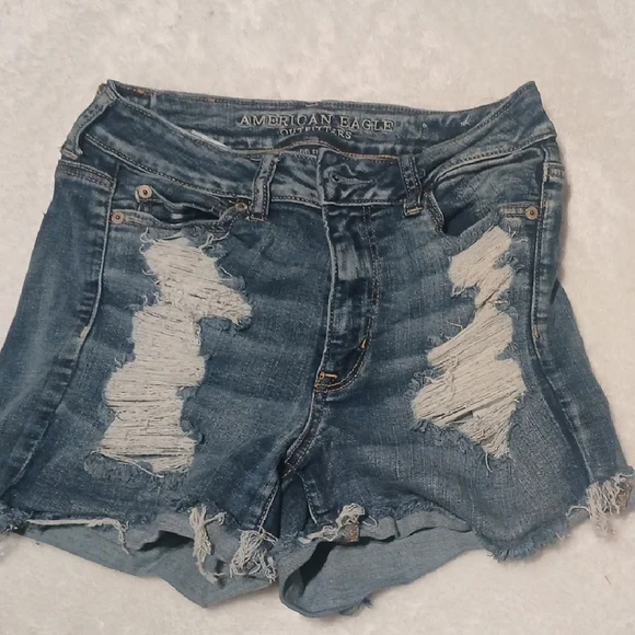 American Eagle Outfitters Women's Ripped Blue Jean Shorts - Picture 2 of 4